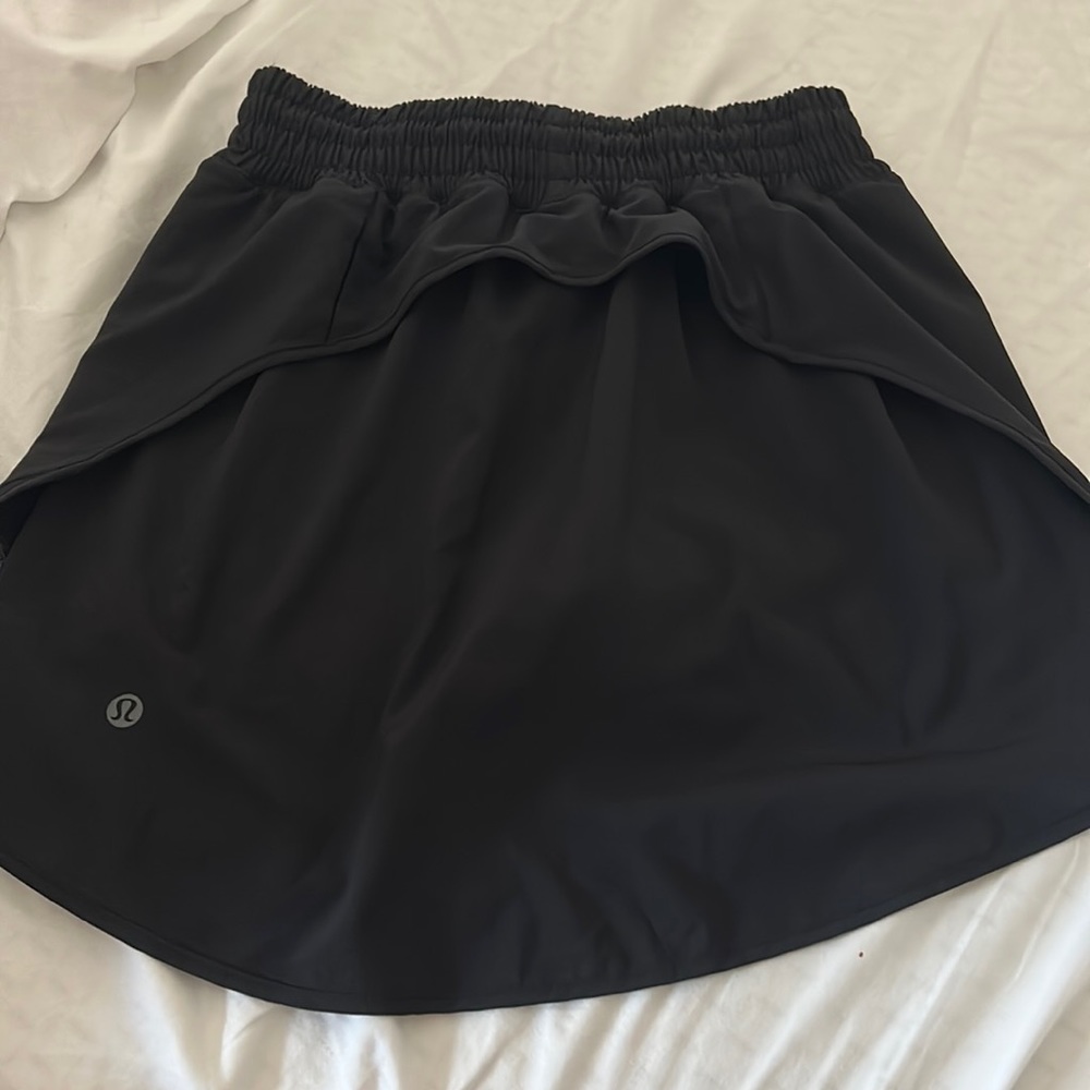 Hotty hot skirt high rise